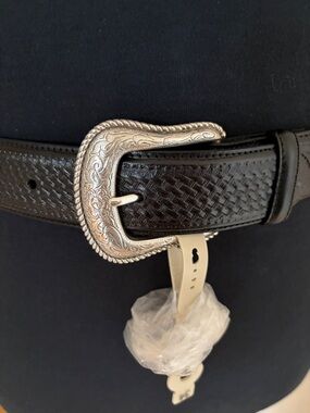 Resistol Men's Black Textured Leather Belt with Engraved Silver Western Buckle